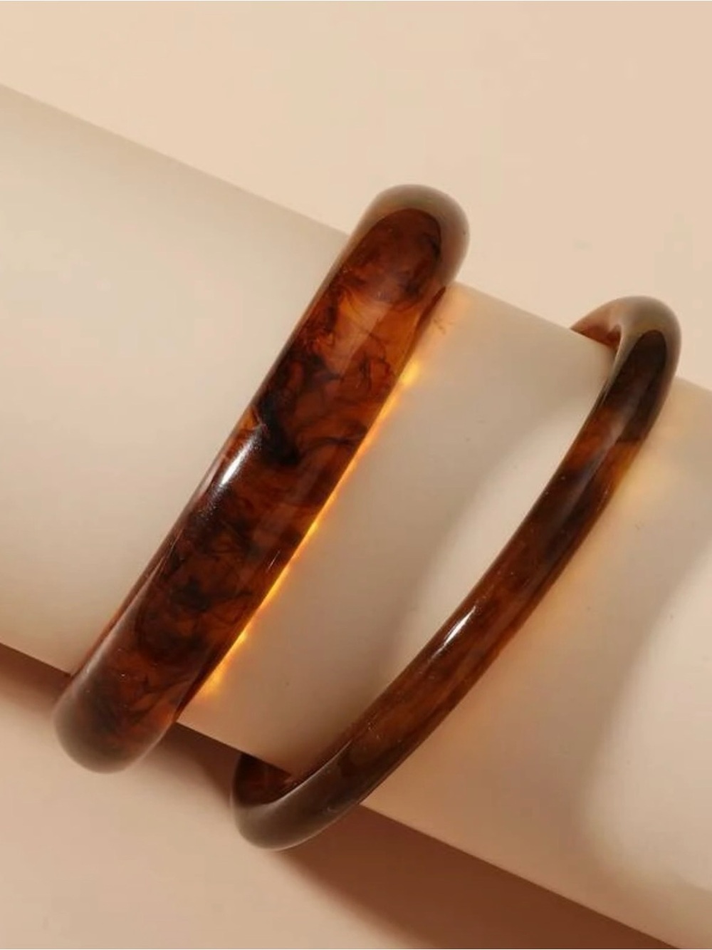 NWT-2pcs/set Tortoiseshell Bangle